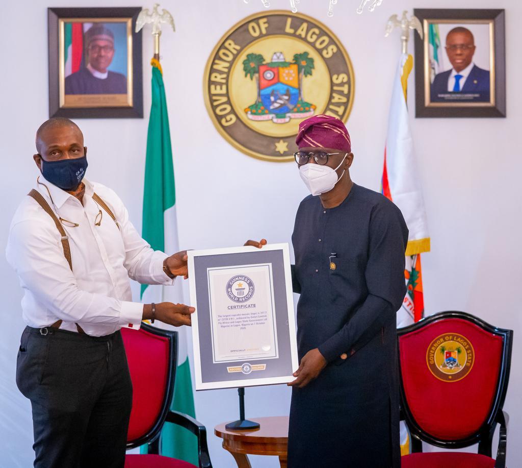 SANWO-OLU RECEIVES GUINNESS WORLD RECORDS CERTIFICATE FOR LARGEST ANNIVERSARY CUPCAKES