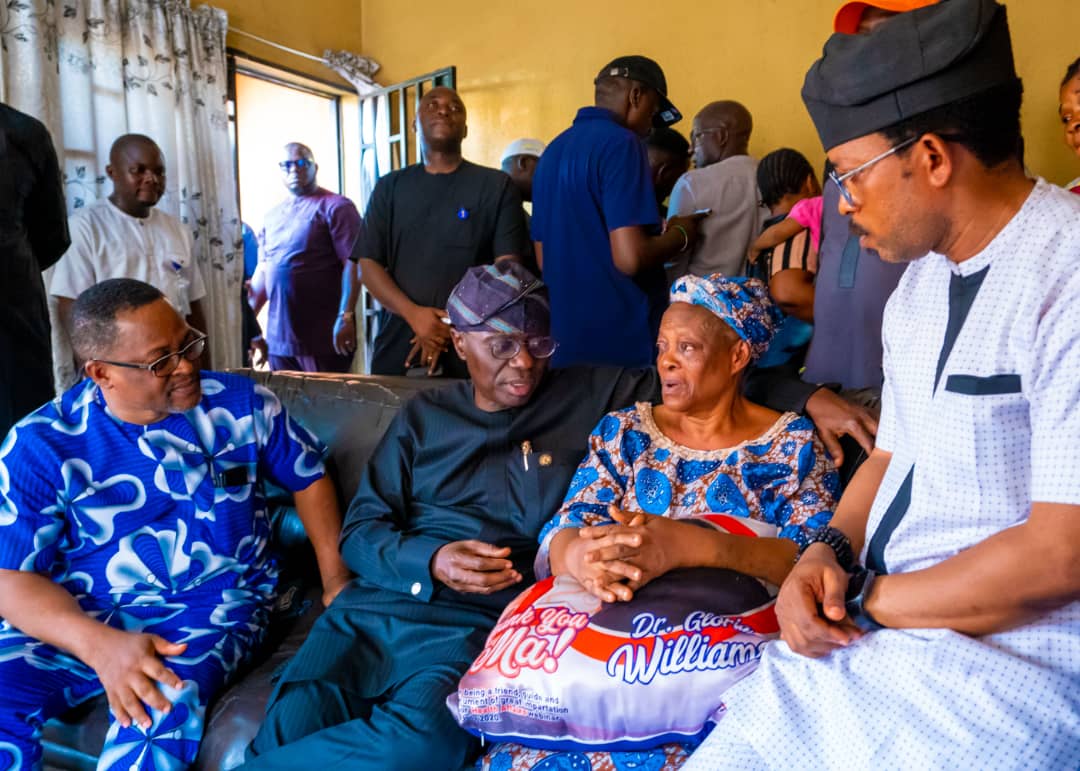TRAIN ACCIDENT: SANWO-OLU PAYS CONDOLENCE VISITS TO DECEASED FAMILIES